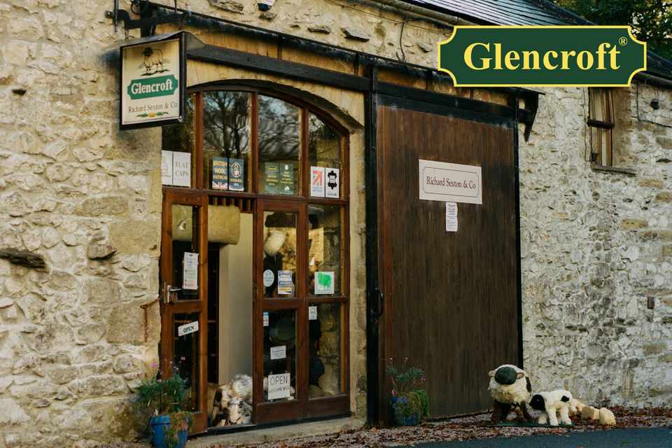 Win quality British wool clothing from Glencroft